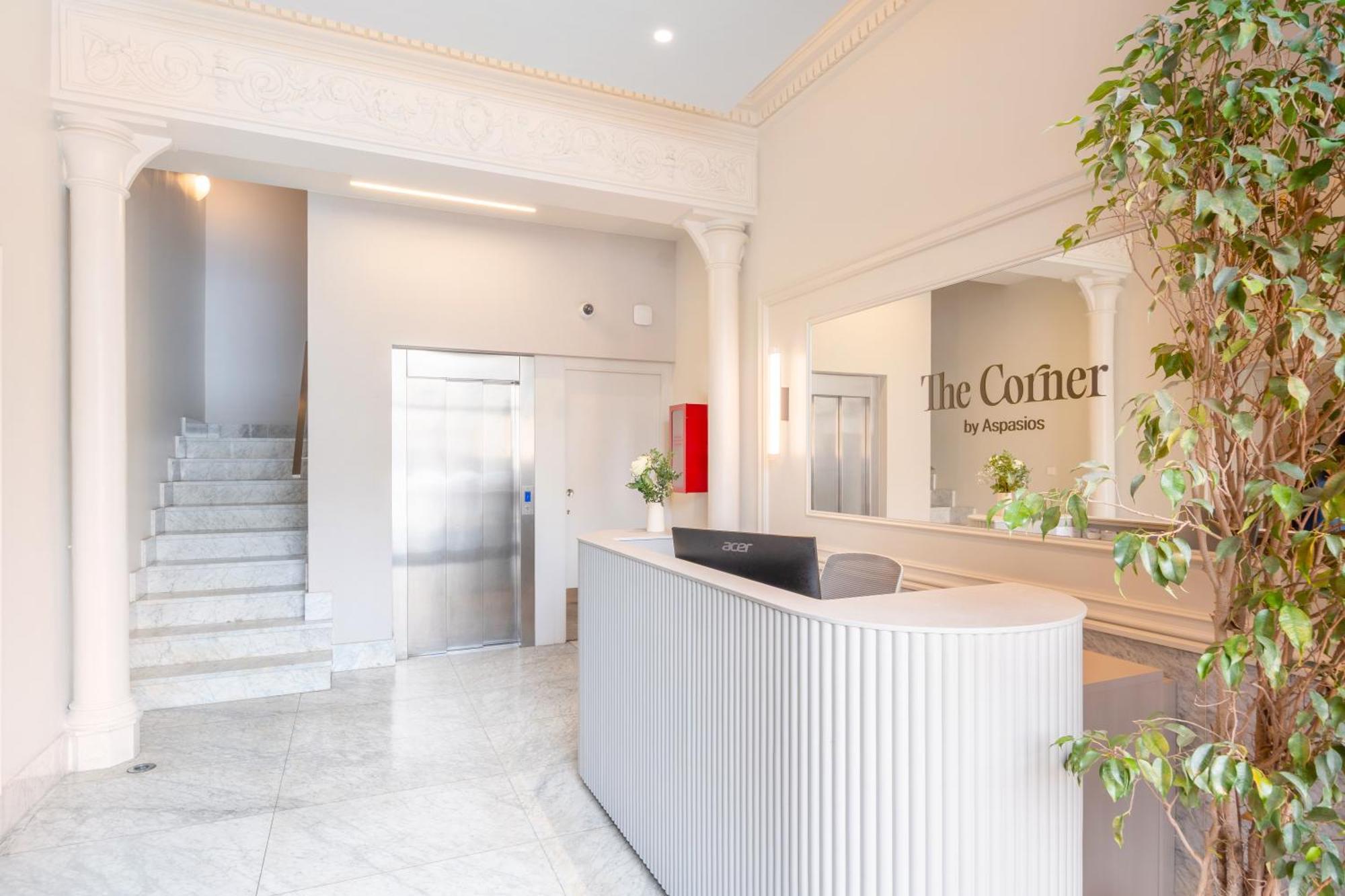 The Corner By Aspasios Apartamento